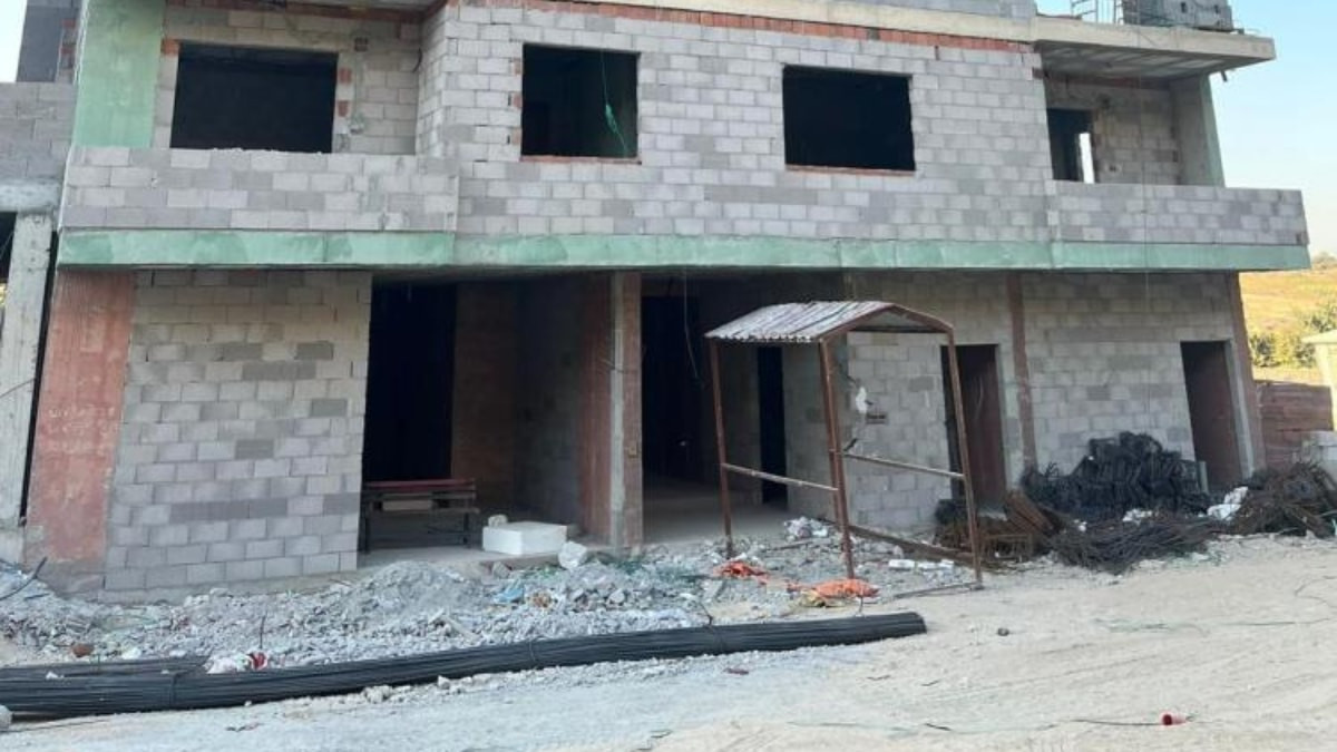 Mersin'de iki ayrı inşaat kazası: 1 ölü 2 yaralı