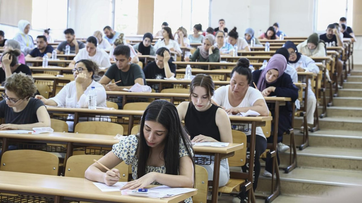 KPSS maratonu pazar günü başlıyor: 1 milyon 708 bin aday başvurdu
