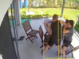 Berhan Şimşek'in birlikte yaşadığı kadına şiddet uyguladığı anlar ortaya çıktı
