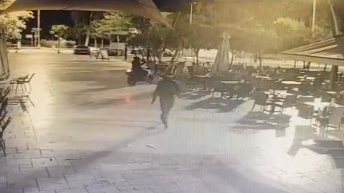 İzmir'de Çiğli Belediyesi'nin kafesine silahlı saldırı