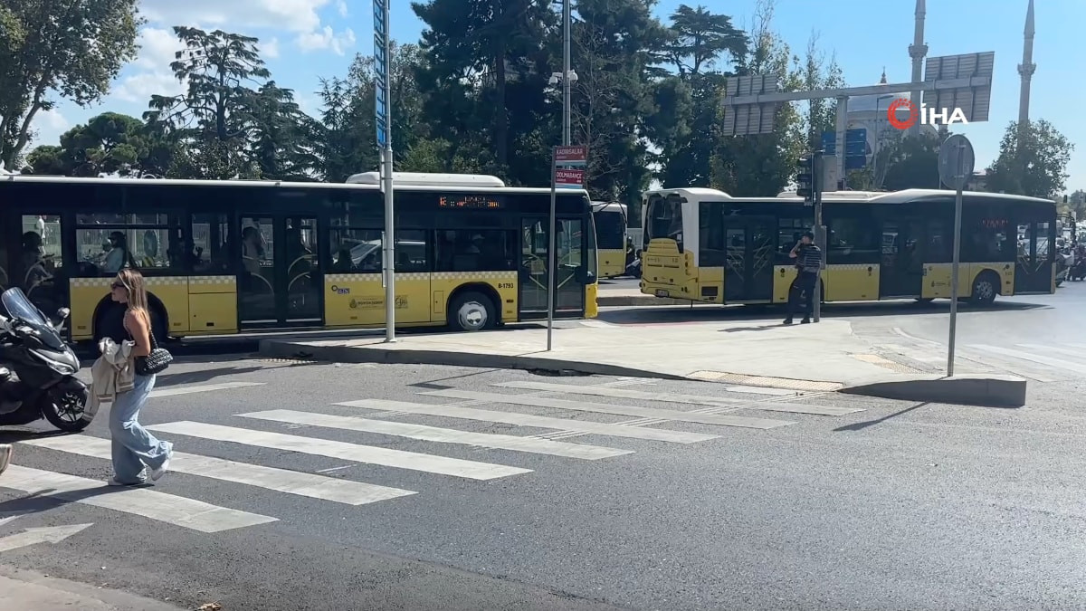 İstanbul'da yol verme tartışmasında taksi şoförü gözaltına alındı