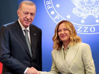 Cumhurbaşkanı Erdoğan'dan Giorgia Meloni'ye 'en uzun başbakanlık' tebriği