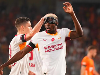 Galatasaray'da Victor Osimhen sakatlandı!