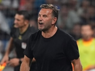 Okan Buruk'tan Başakşehir maçı sonrası hakem tepkisi!