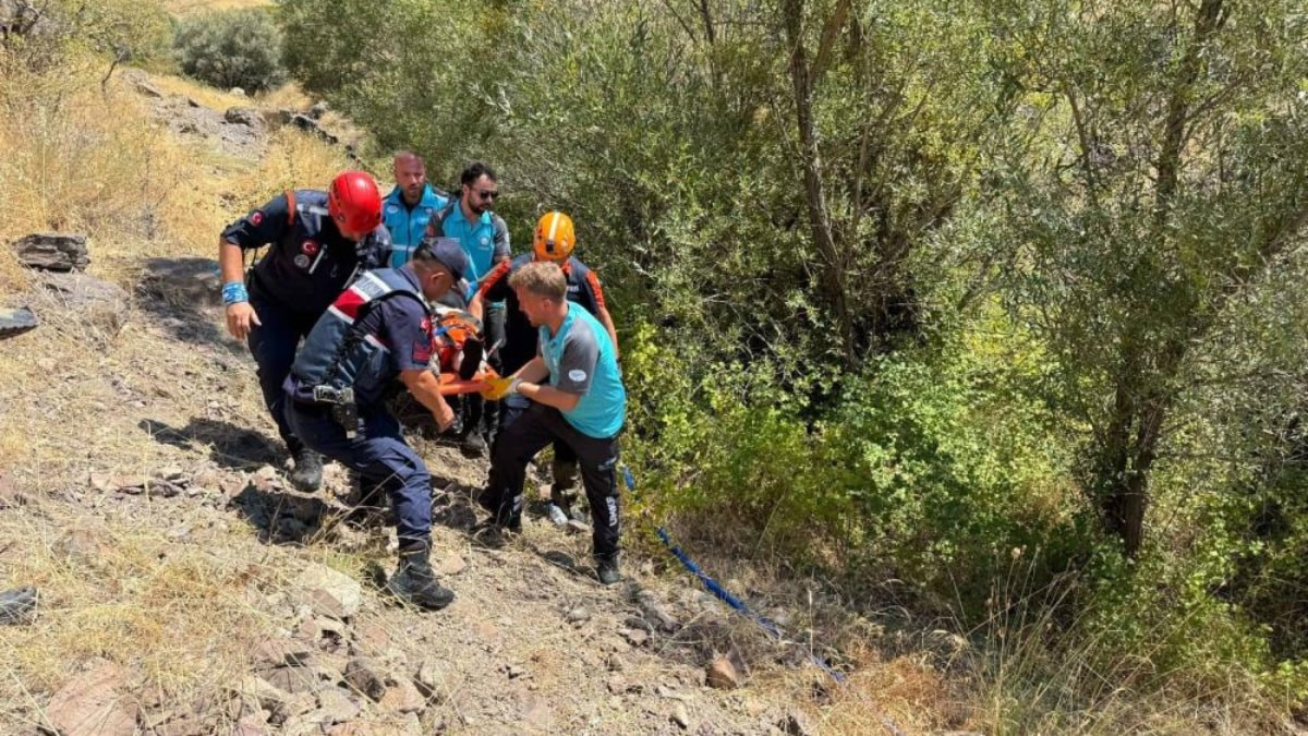Yozgat'ta dere yatağına düşen vatandaş kurtarıldı