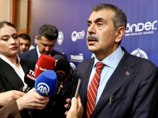 Bakan Tekin: Öğretmenler, öğrencilere kötü örnek olamaz