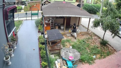 Kocaeli'de kağıt toplama arabası ile bahçeleri soydular