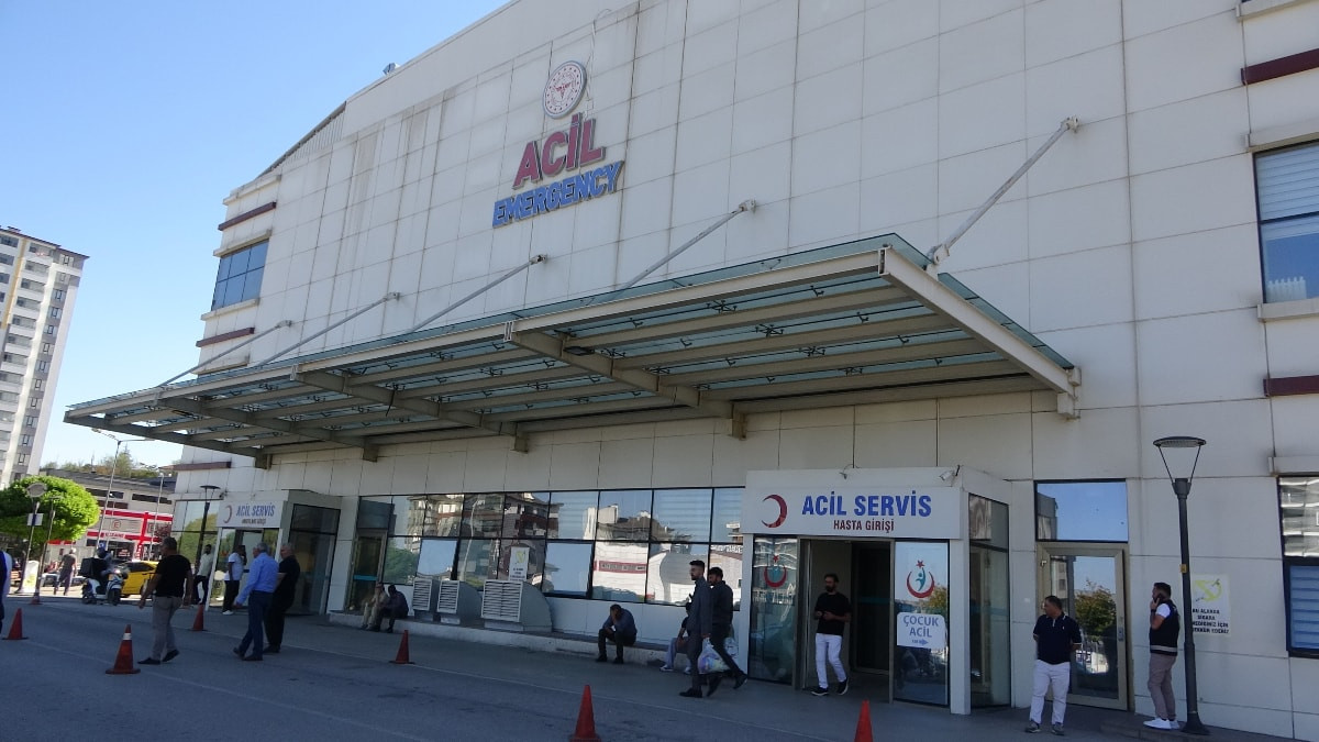 Kastamonu'da silaj makinesine bacağını kaptıran genç, ayağını kaybetti
