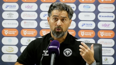 İlhan Palut: Taraftarımızdan özür diliyorum