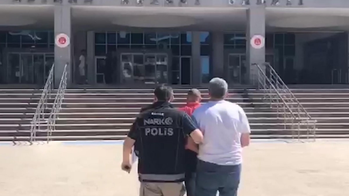 Edirne'de uyuşturucu imalathanelerine operasyon: 2 tutuklama