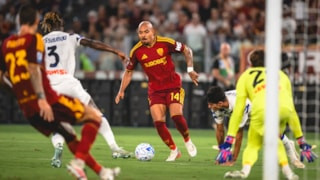 Roma sahasında Atalanta'yı son dakikalarda yıktı