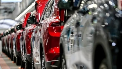 Otomotiv sektörü rekora imza attı: 8 ayda 27,2 milyar dolara ulaştı
