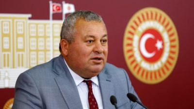Cemal Enginyurt'un fotoğrafını paylaştığı gece kulübüne ortak olduğu ortaya çıktı