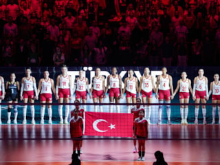 Filenin Sultanları şampiyonluk için sahada! Türkiye - İtalya - CANLI SKOR