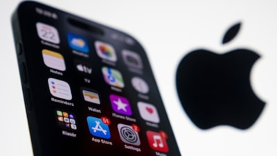 Apple'a 2,7 milyar dolarlık dev  dava: İşte nedeni