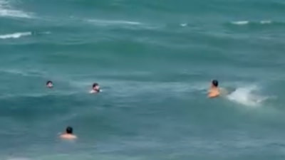 İstanbul'da akıntıya kapılarak boğulma tehlikesi geçirdi
