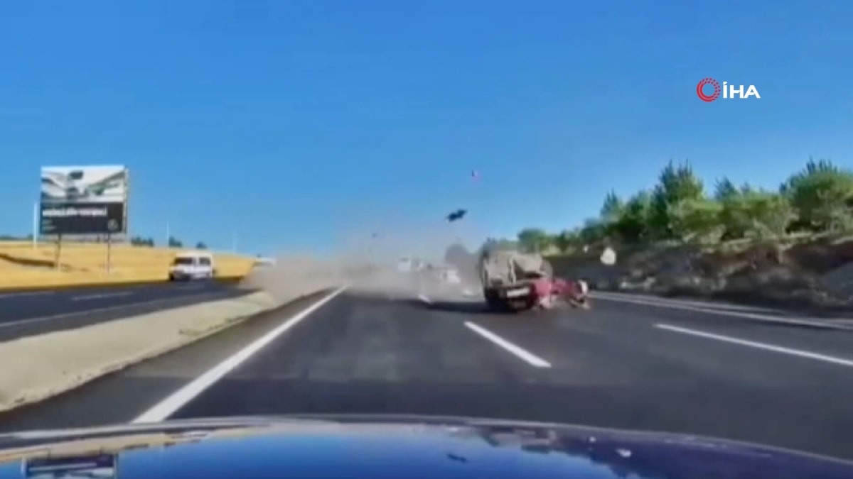 Ankara'da şerit değiştiren araç dehşet saçtı: 1 kişi hayatını kaybetti