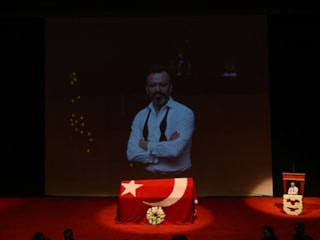 Oyuncu Serhat Kılıç için anma töreni