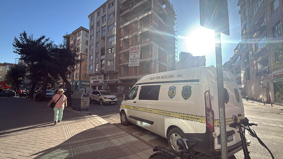 Eskişehir'de 58 yaşındaki kadın evinde ölü halde bulundu