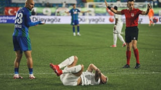 Alanyaspor, deplasmanda Rizespor'u yendi