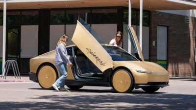 Tesla'nın direksiyonsuz ve pedalsız yeni taksisi Cybercab soruşturma altında
