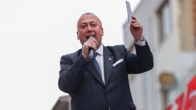 Özkan Yalım ve sevgilisinin milyonluk araçları: TMSF satışa çıkardı
