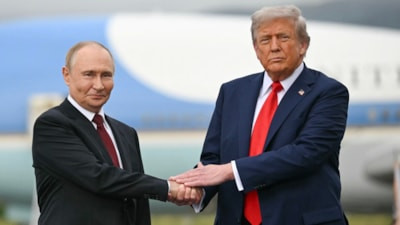 Donald Trump, Vladimir Putin ile telefonda görüştü