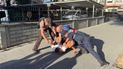Bolu'daki kavga inşaatta başladı: Polis merkezi önünde devam etti