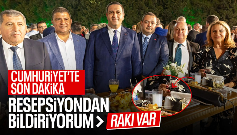 Tartışmalar sona erdi: İzmir'deki 9 Eylül resepsiyonunda alkollü içecek servis edildi