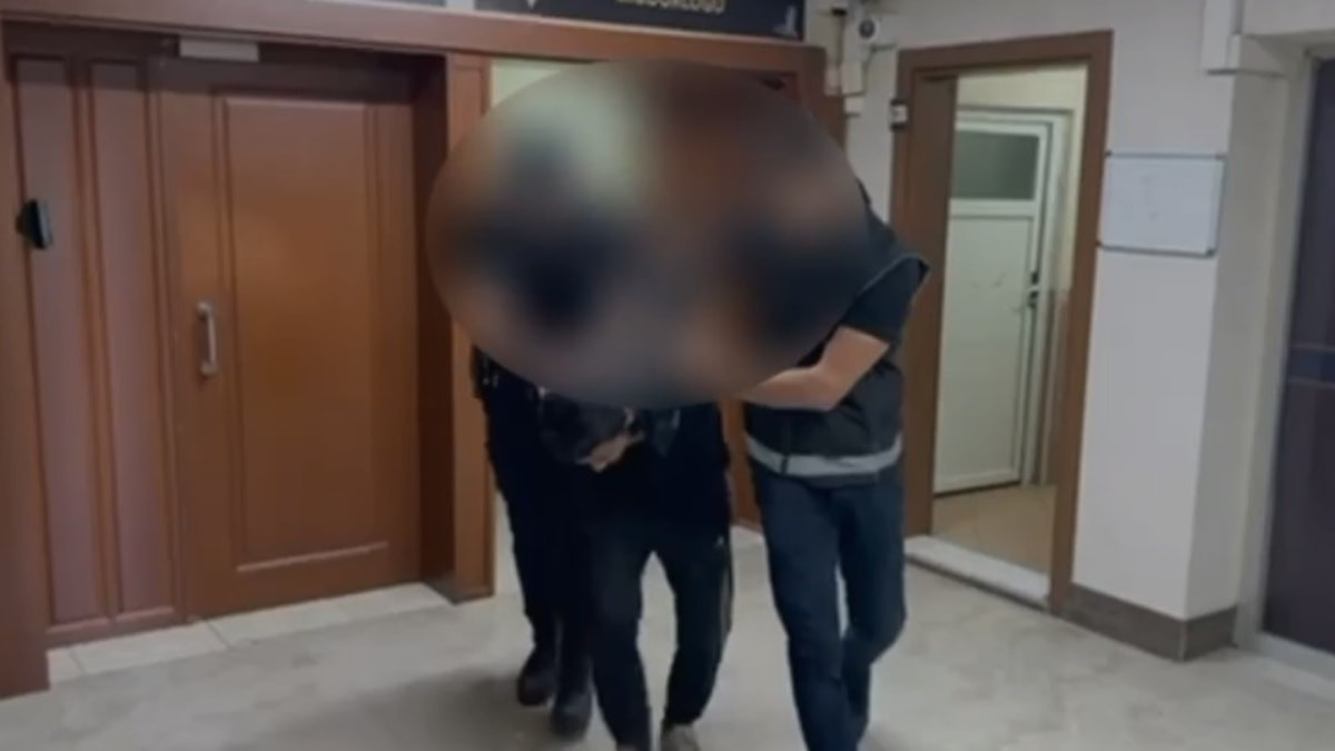 Sakarya'nın 3 ilçesinde uyuşturucu operasyonu: 2 tutuklama