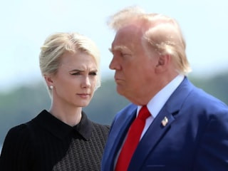 Trump'tan dört çalışanına 155 bin dolar hediye: Mektuplarıyla gündeme gelen asistanı da aralarında