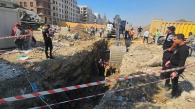 Hatay'da altyapı çalışmaları esnasında göçük meydana geldi: 2 işçi yaralandı