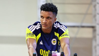 Fenerbahçe, Rodrigo Becao'yu Rusya'ya kiraladı