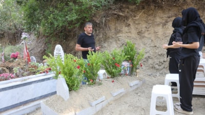 Hatay'da oto tamirhanedeki patlamada ölen çırak gözyaşlarıyla defnedildi