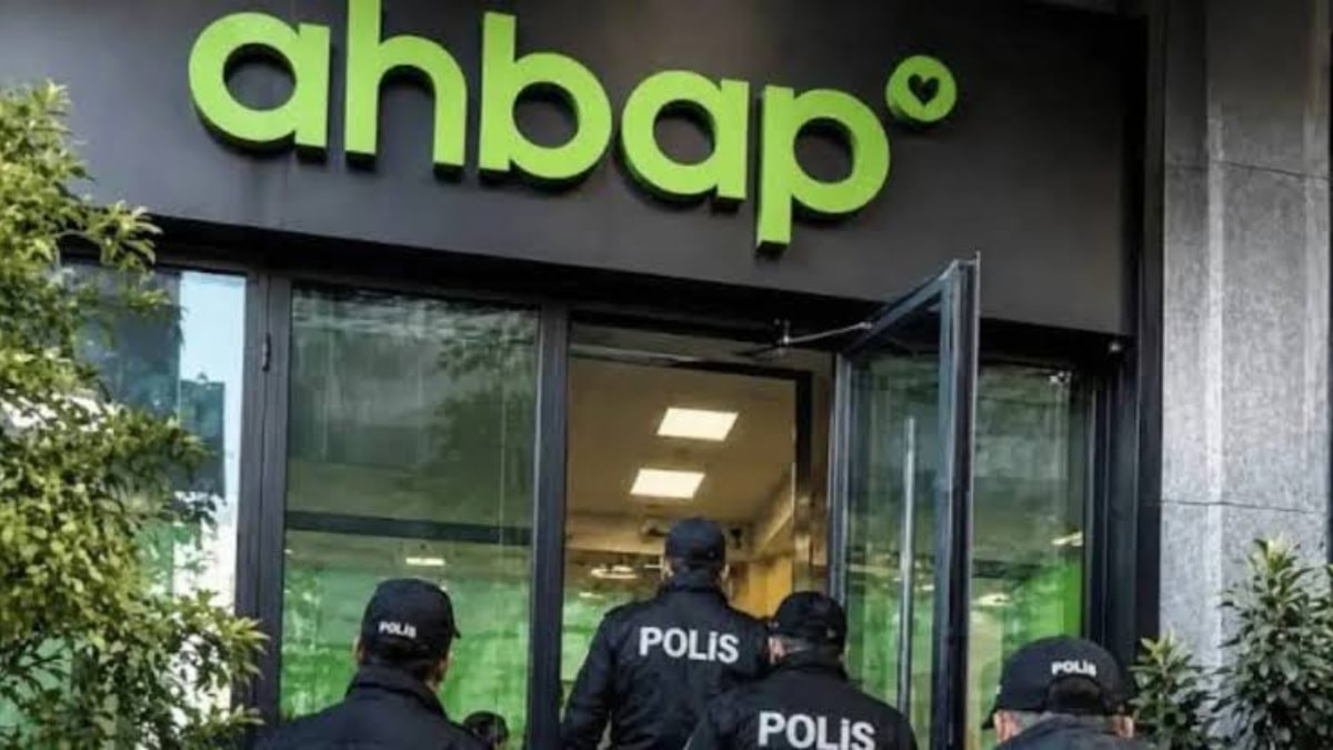 Ahbap soruşturması kapsamında 45 şüpheli adliyede