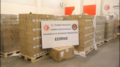 Edirne Kapıkule Gümrük Kapısı'nda 79 bin 790 serum ve infüzyon seti ele geçirildi