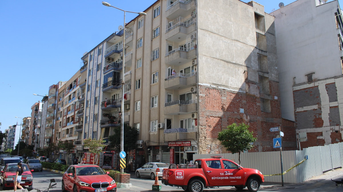 Aydın'da doğalgaz kaçağı nedeniyle 6 katlı bina tahliye edildi