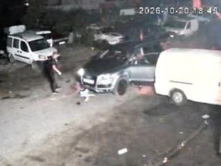 Sakarya'da sanayi sitesi karıştı: İş yeri sahibini araçla ezdi