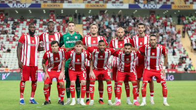 Sivasspor'da 1 maçta 2 futbolcuda 2 kırık