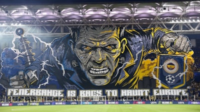 Fenerbahçe'den Roma maçı öncesi koreografi