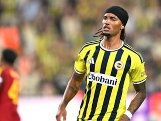 Fenerbahçe'nin Devler Ligi'ndeki 18 yıl sonra ilk golü Archie Brown'dan