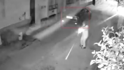 Adana'da gece saatlerinde eve silahlı saldırı