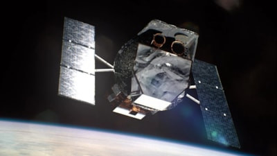 NASA, Dünya'ya doğru düşen Swift teleskobunu yeniden çalıştırdı