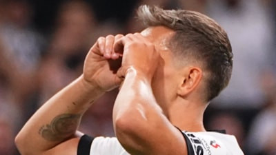 Leandro Trossard, Beşiktaş formasıyla ilk golünü attı