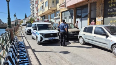 Eskişehir'de yaşlı adam direksiyon başında hayatını kaybetti