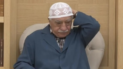 FETÖ'cüler birbirine düştü: Örgüt liderinin ölümünün ardından sahte vasiyet kavgası çıktı