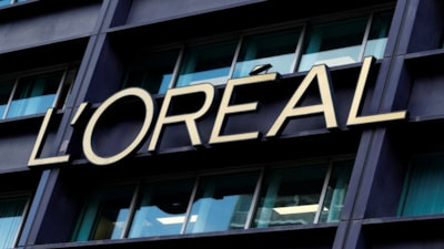 Kozmetik devi L’Oreal’e kanser riskini gizlediği iddiasıyla dava