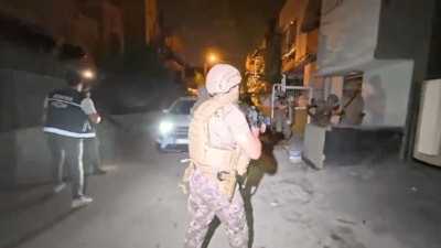 'Şimşekler' suç örgütüne operasyon: 64 şüpheli gözaltında