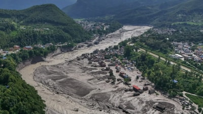 Nepal'deki selde hayatını kaybedenlerin sayısı bin 386'ya yükseldi