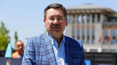 Melih Gökçek'ten Bülent Arınç'a sert yanıt